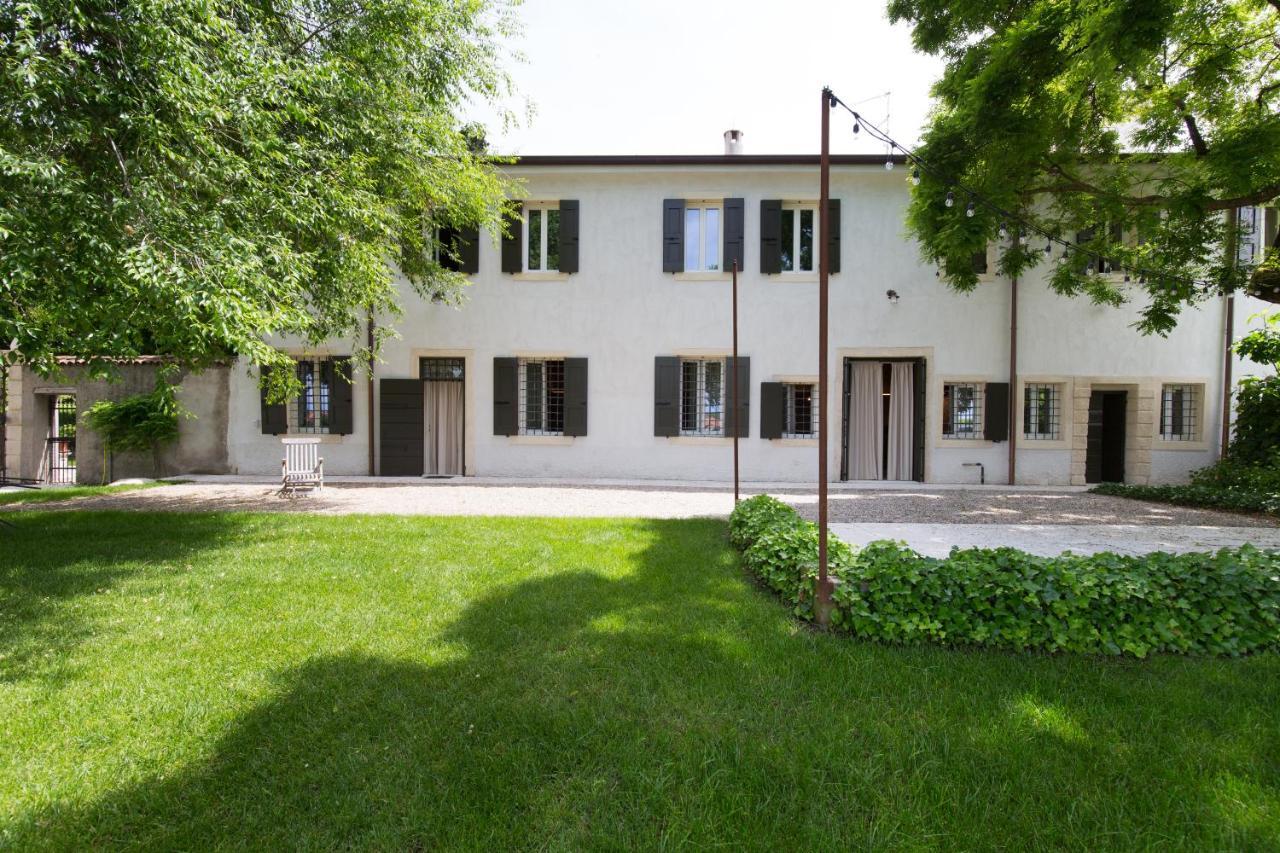 Villa Saccomani Sommacampagna Exteriör bild