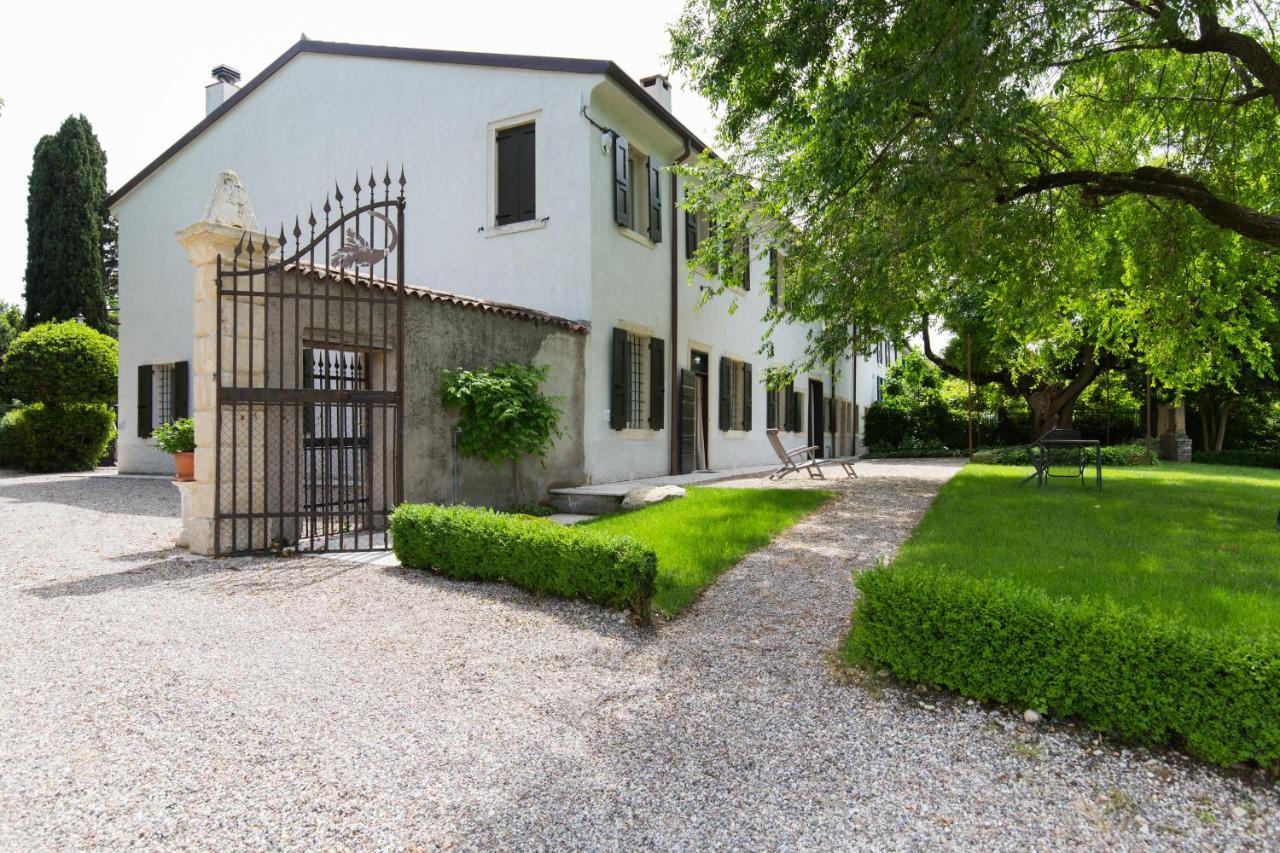 Villa Saccomani Sommacampagna Exteriör bild